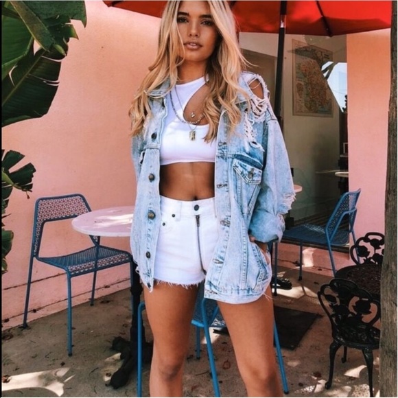 LF Jackets & Blazers - LF Madison Audrey Distressed Denim Jacket Jean Jacket Light Wash LF Carmar Jean